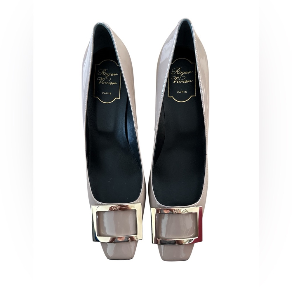 Trompette Pumps in patent leather in beige NIB